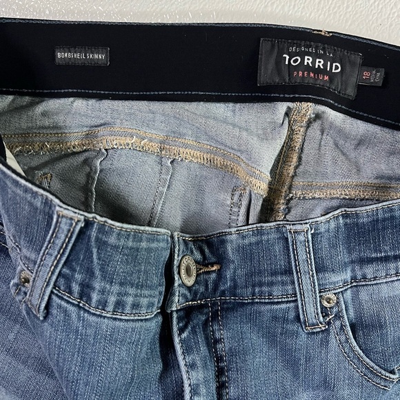 Torrid Bombshell Skinny Premium Stretch High-Rise Crop Jeans Size 18 - Picture 7 of 10